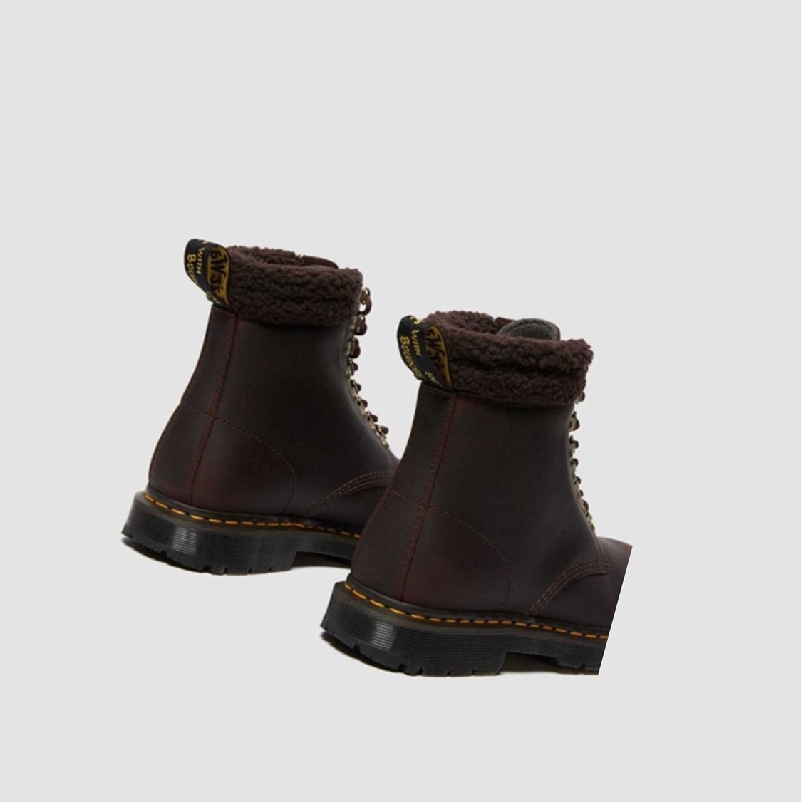 Dr Martens 1460 DM's Wintergrip Fleece Férfi Bakancs Sötétbarna | 790681ZLU