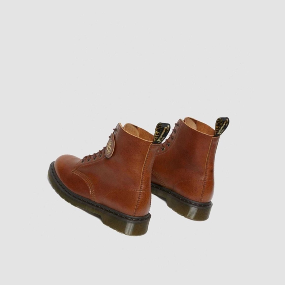 Dr Martens 1460 Pascal Full Grain Férfi Fűzős Bakancs Barna | 102735AZL