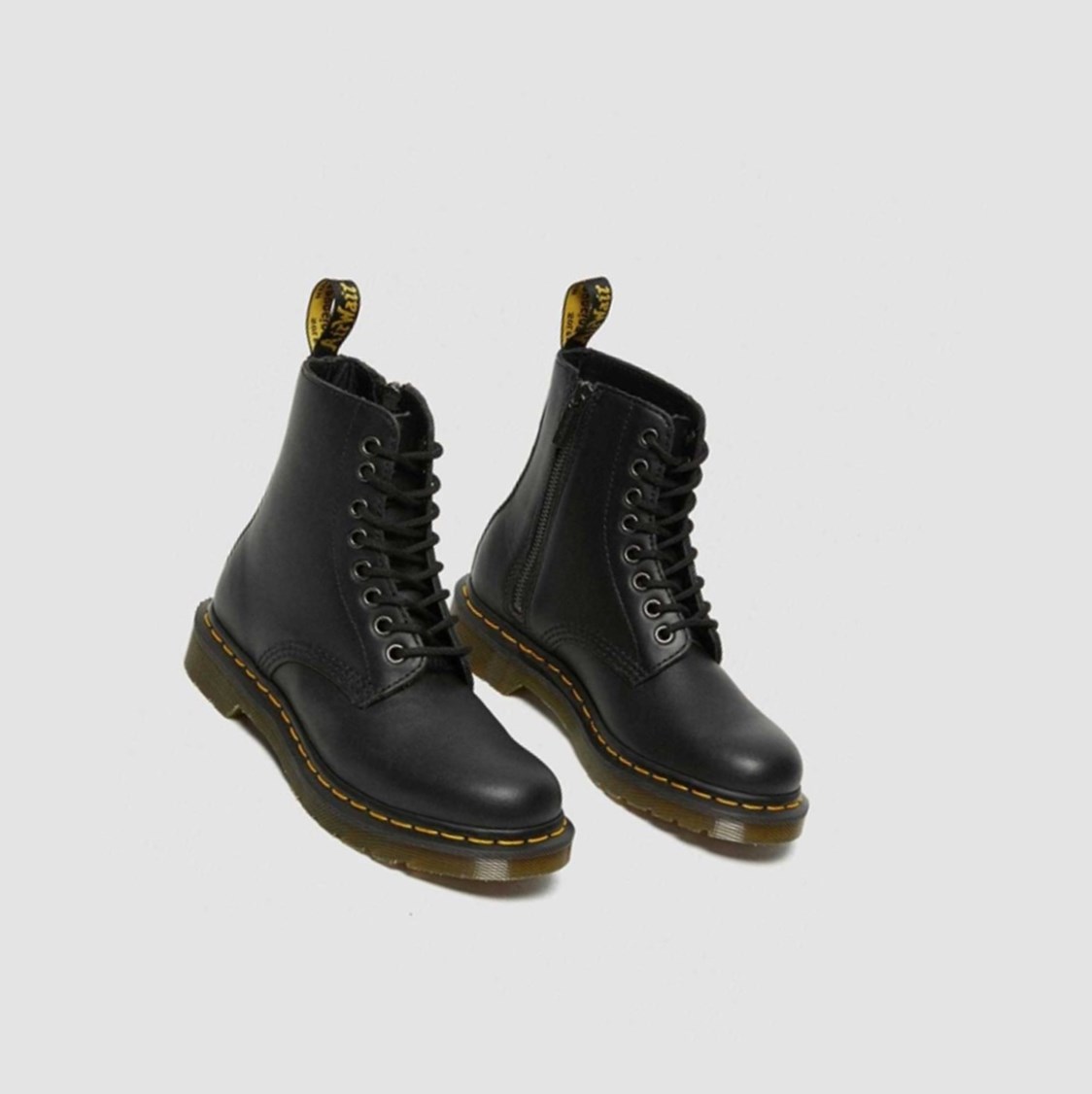 Dr Martens 1460 Pascal Nappa Cipzáros Női Bakancs Fekete | 098235VOJ