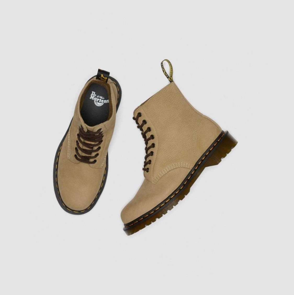 Dr Martens 1460 Pascal Nubuck Férfi Fűzős Bakancs Barna | 835679GJB