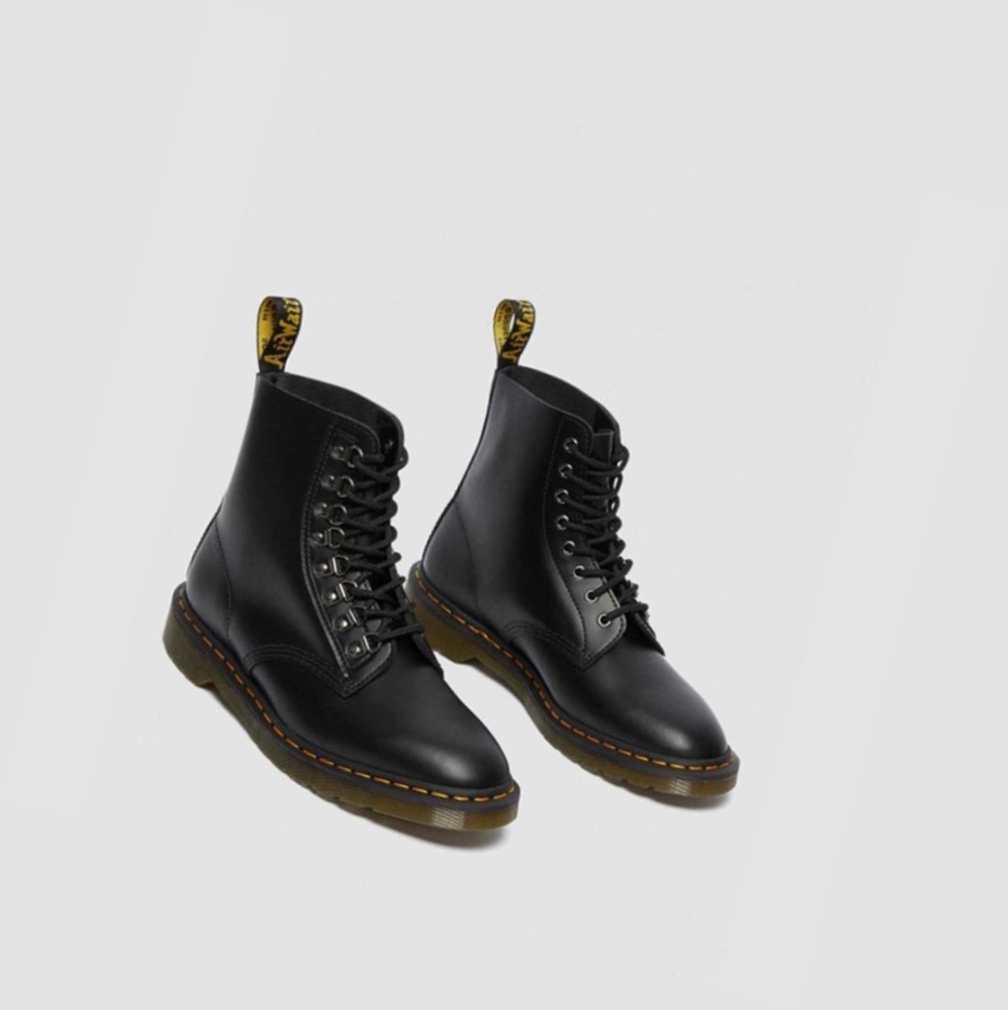 Dr Martens 1460 Pascal Verso Smooth Férfi Fűzős Bakancs Fekete | 382504RKT