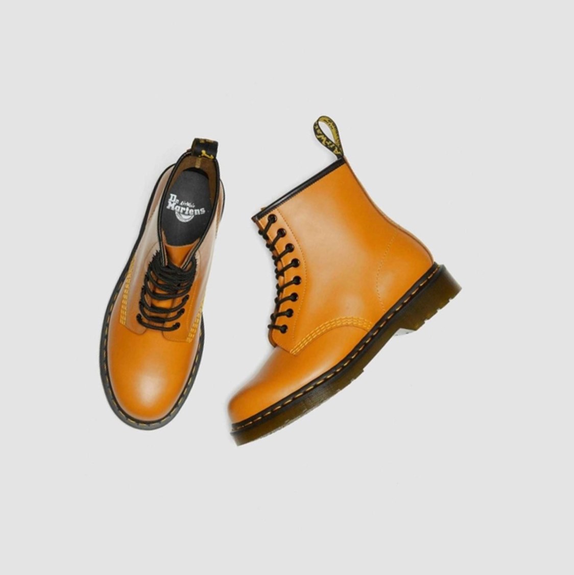 Dr Martens 1460 Smooth Férfi Fűzős Bakancs Narancssárga | 869742SUE