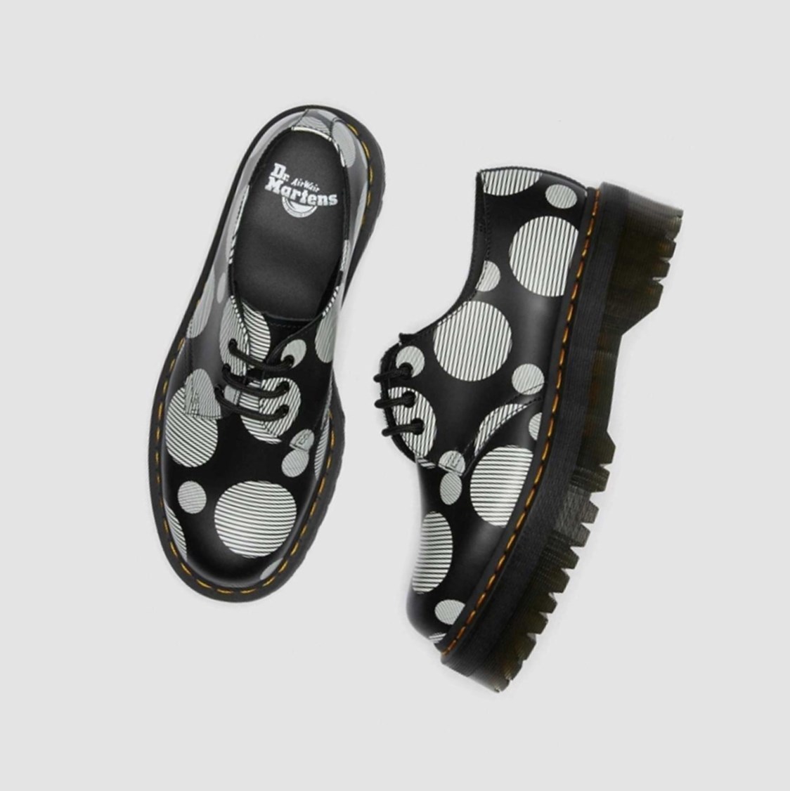 Dr Martens 1461 Polka Dot Smooth Férfi Platform Bakancs Fekete | 432861AXV