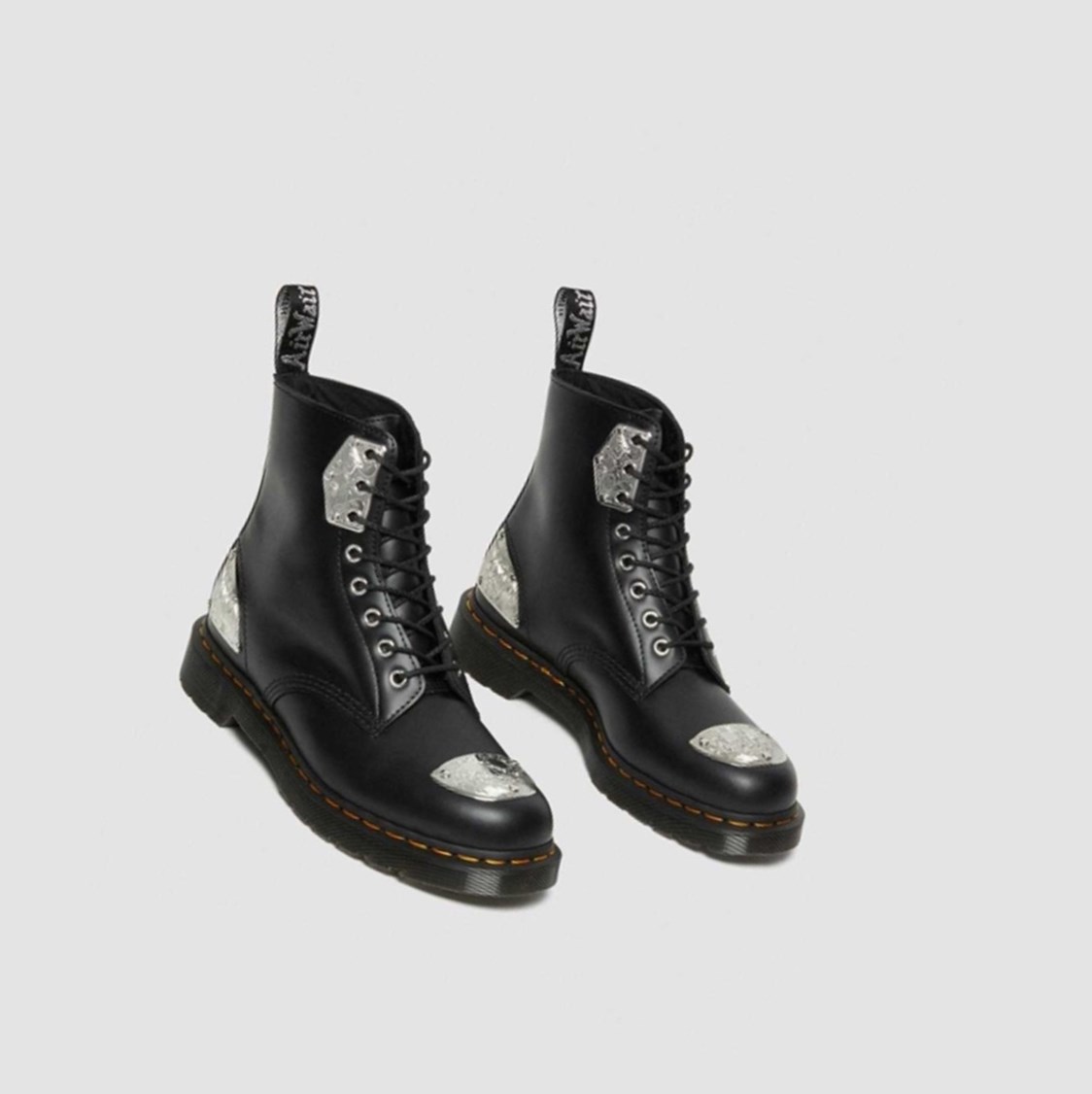 Dr Martens King Nerd 1460 Férfi Fűzős Bakancs Fekete | 281907EKZ