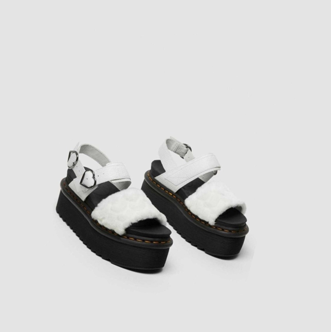 Dr Martens Voss Fluffy Faux Fur Női Platform Szandál Fehér | 024638TDR